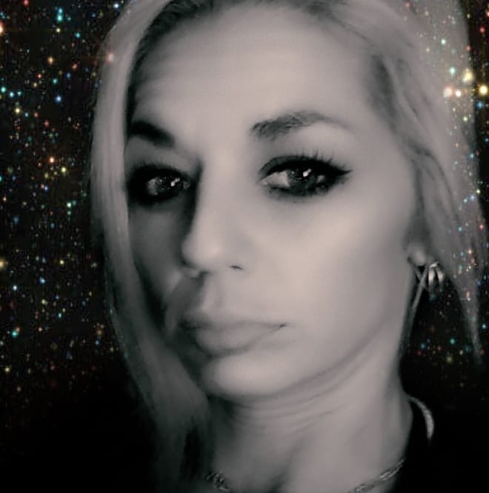 Meet your Posher, Krystle